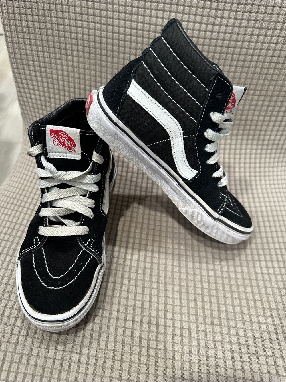Kids Vans Sk8-Hi  size 10 Black White High Top Sneakers Shoes